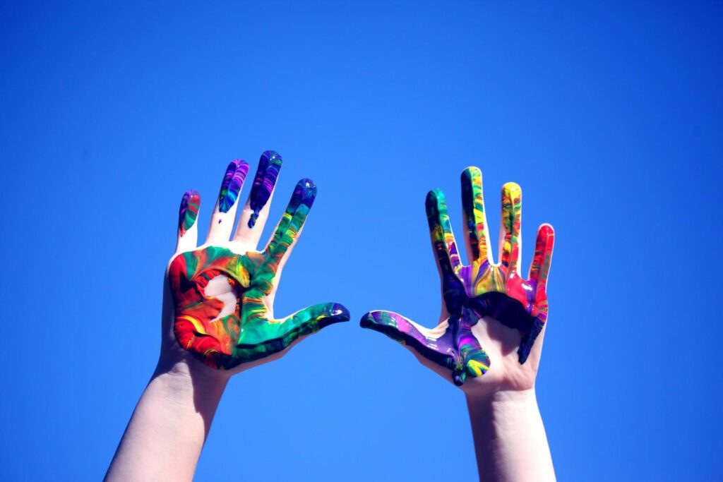 art therapy prompts